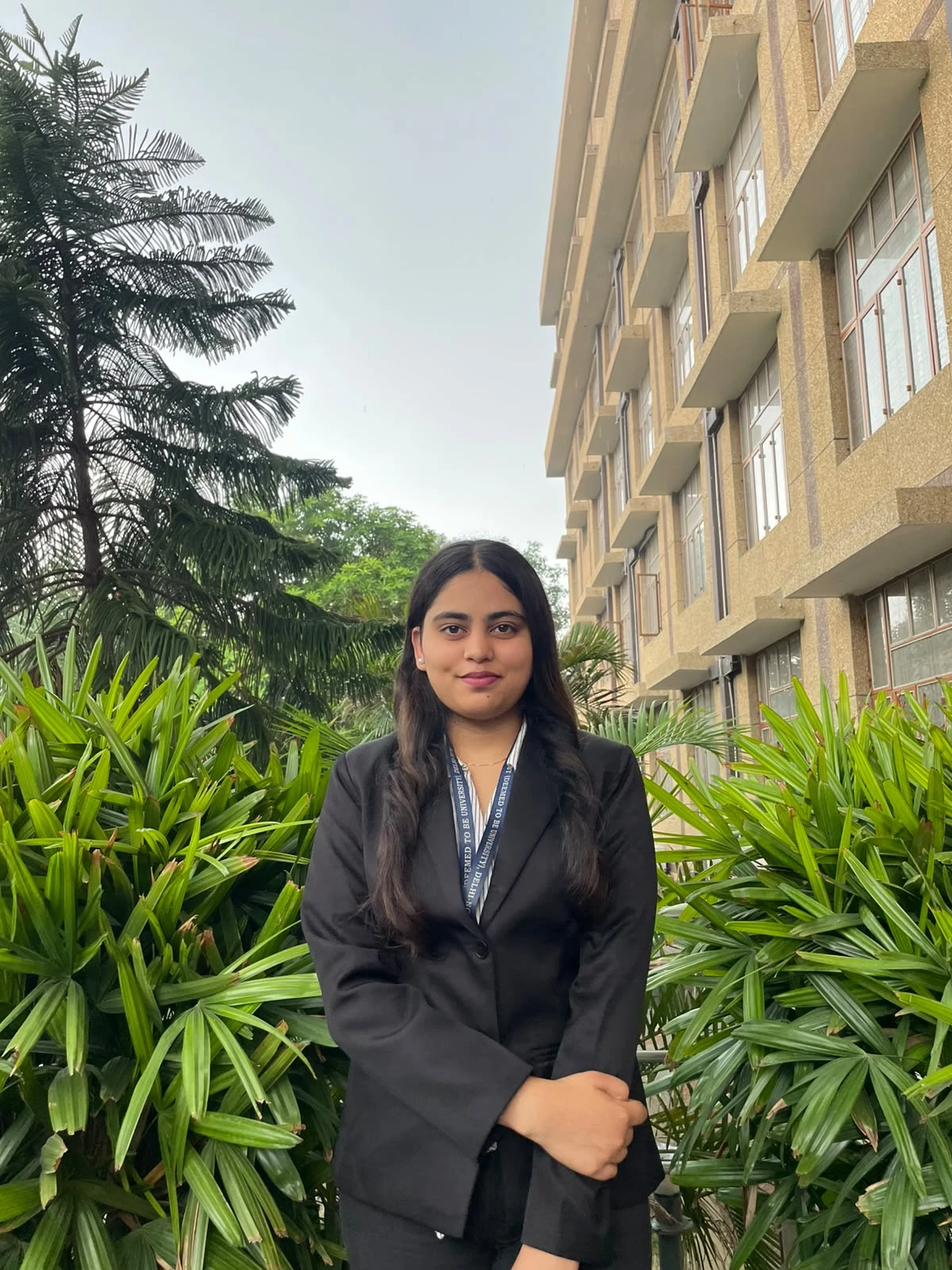 Portrait of Fiza Haider, MBA Marketing Communications student